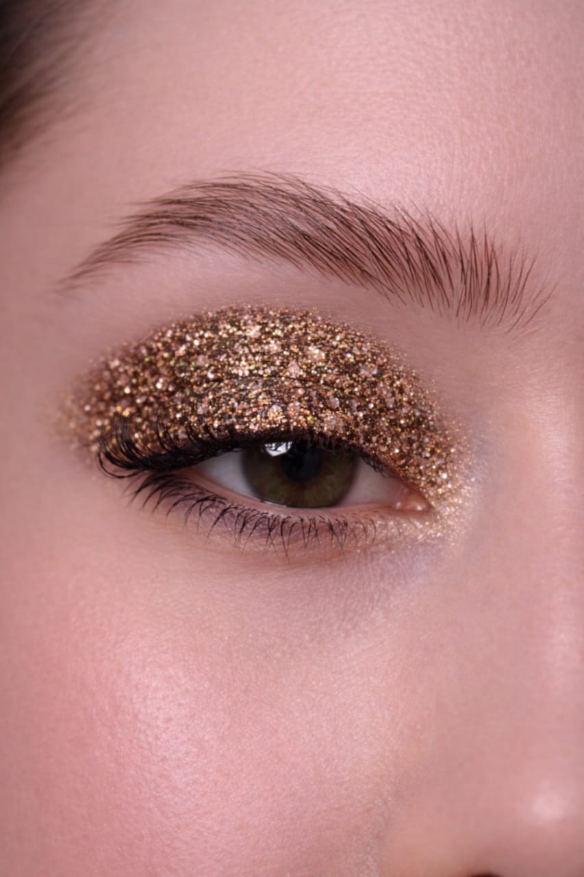 Bombay Vanity Pressed Glitters – Metallic Collection